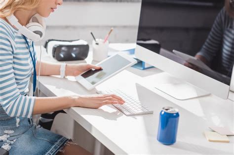 7. The Tech-Savvy Trendsetter