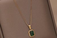 10 Amazing Benefits of Wearing Emerald Stone Daily