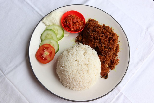 Resep Opor Ayam Kuning Gurih untuk Momen Lebaran dan Keluarga
